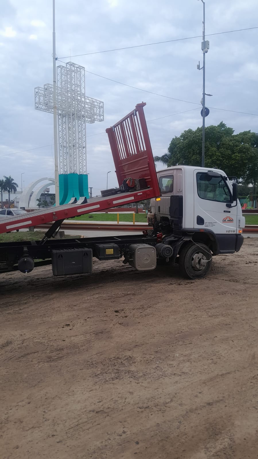 Camión de remolque de Transporte Los Andes en Clorinda